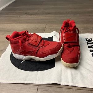 red nike turf shoes